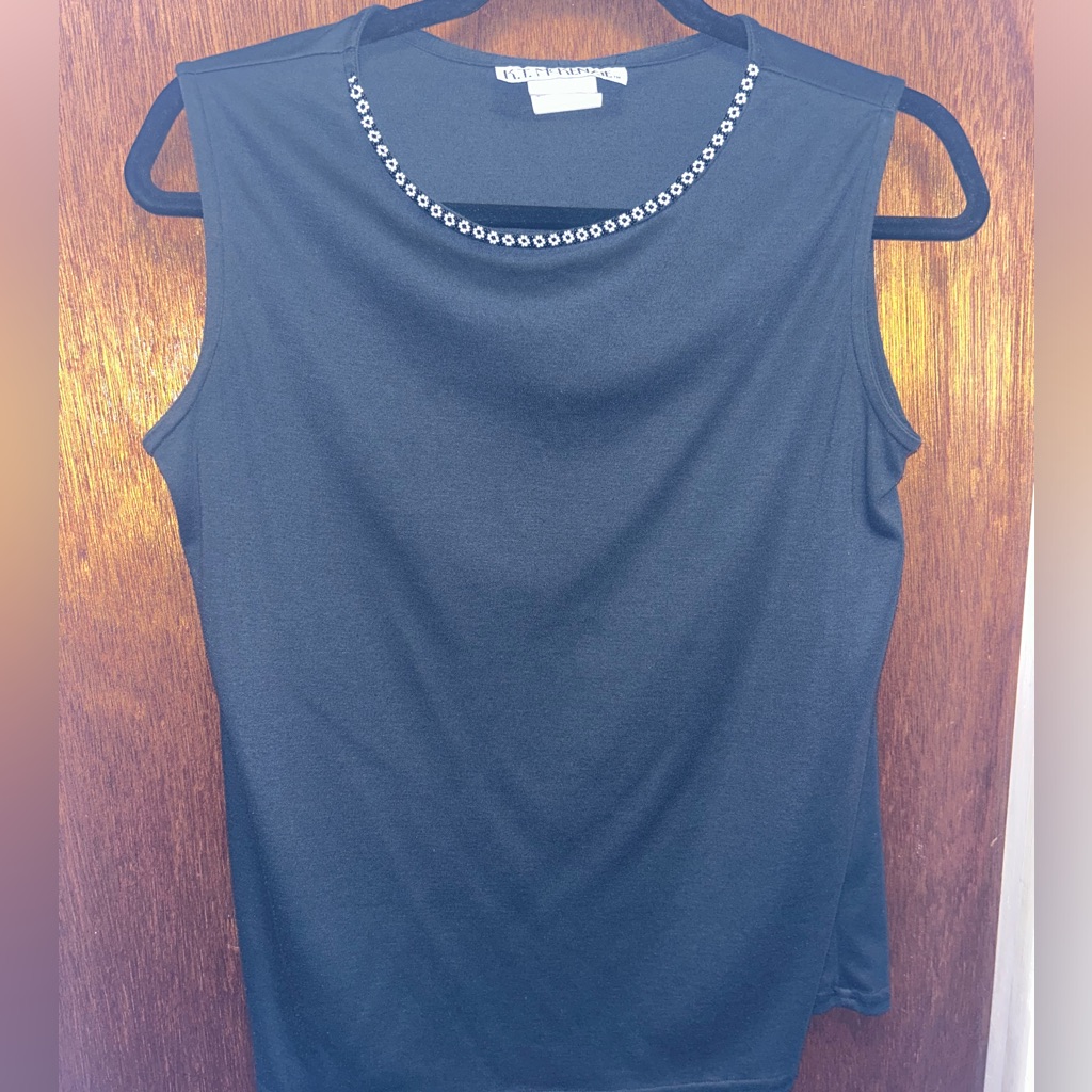 Brand  KT Mckenzie Size  L  Material  55 Cotton 35 Polyster